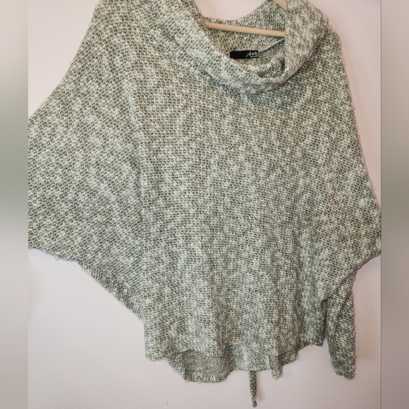 ARIELLA Women’s Cowl Neck Brushed Lace Up Back, color Silver, size L - Picture 2 of 12